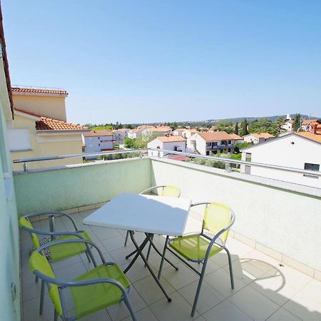 Holiday Apartment Sky, Medulin Exterior photo
