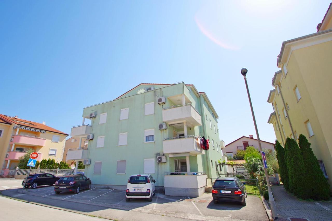 Holiday Apartment Sky, Medulin Exterior photo